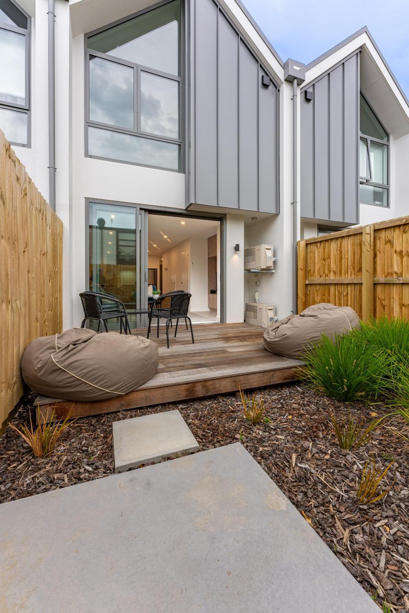 Urban Nest - Entire Townhouse And Free Parking Villa Christchurch Eksteriør billede